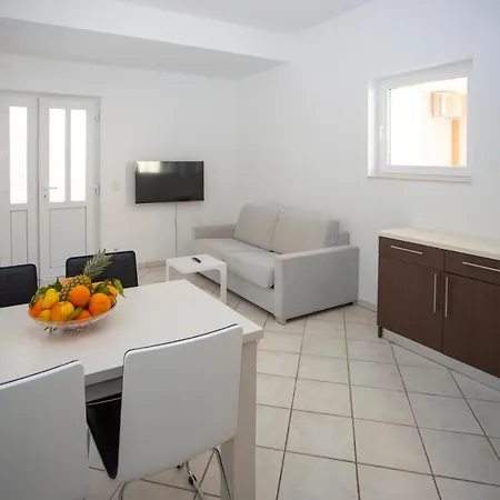 Apartment Domo Makarska Exterior photo