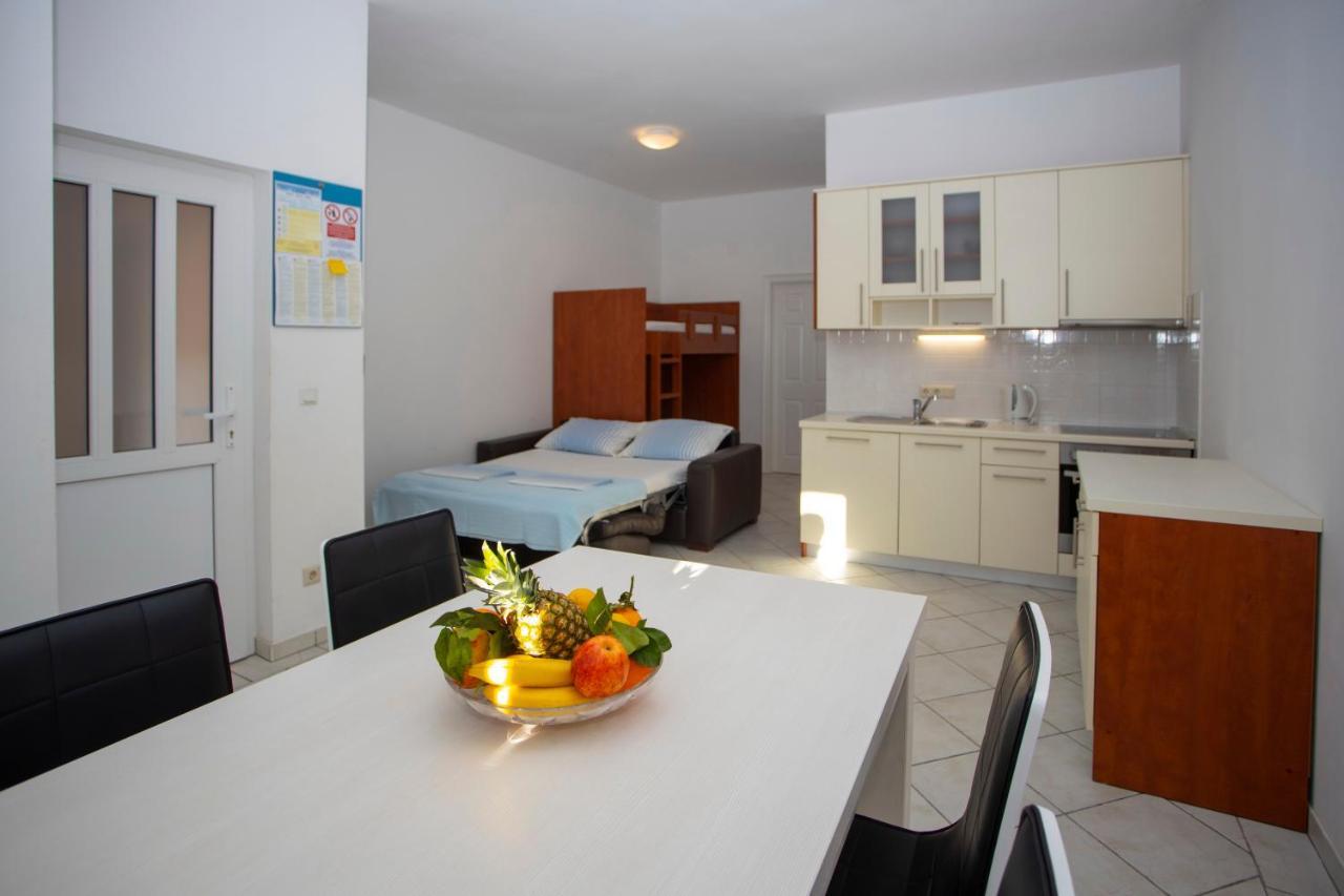 Domo Apartment